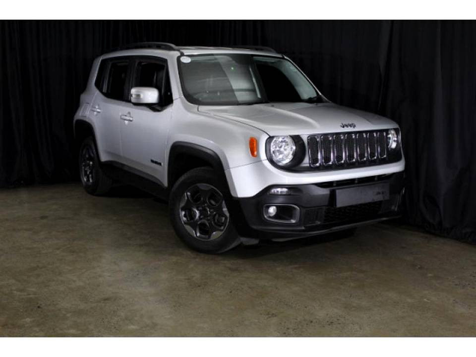 Used 2016 RENEGADE 1.6 ETORQ LONGITUDE for sale in Pretoria Lazarus Ford Centurion