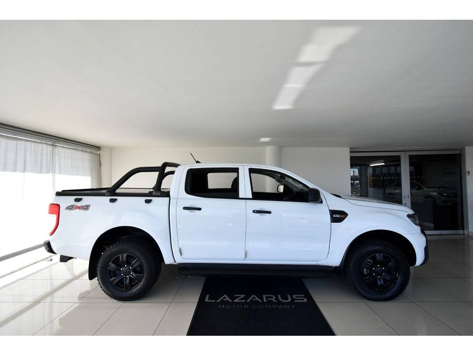 Ford Ranger 2.2TDCi XL 4x4 Auto Double Cab for sale in Gauteng.