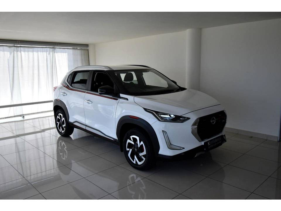 Used 2023 MAGNITE MY22.11 1.0T ACENTA RED EDITION CVT for sale in