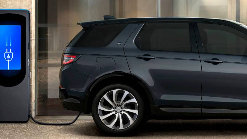 Discovery Sport: Electrified Efficiency for Everyday Adventures