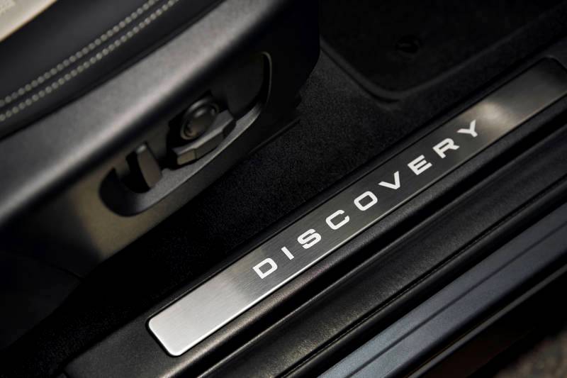 Discovery Sport: Connected convenience for the entire family