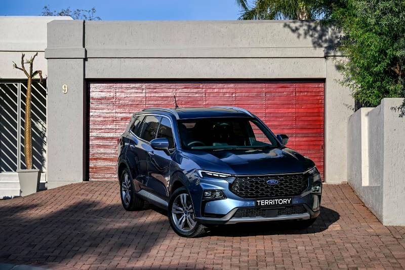 Family-Friendly Ford Territory Takes on New and Familiar Roads