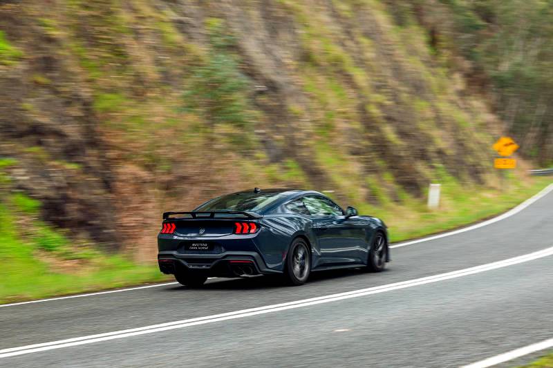 Ford’s New Benchmark for Performance – the Mighty Mustang Dark Horse