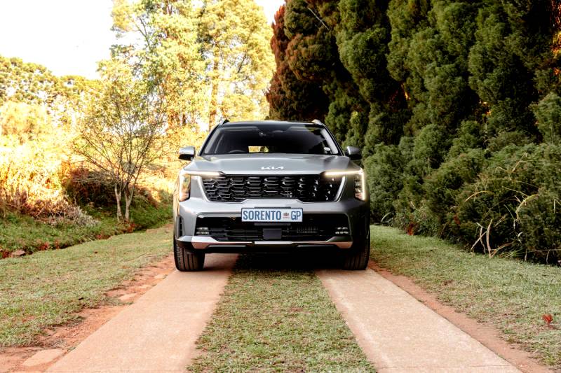 Kia Sorento. Boldly evolved.