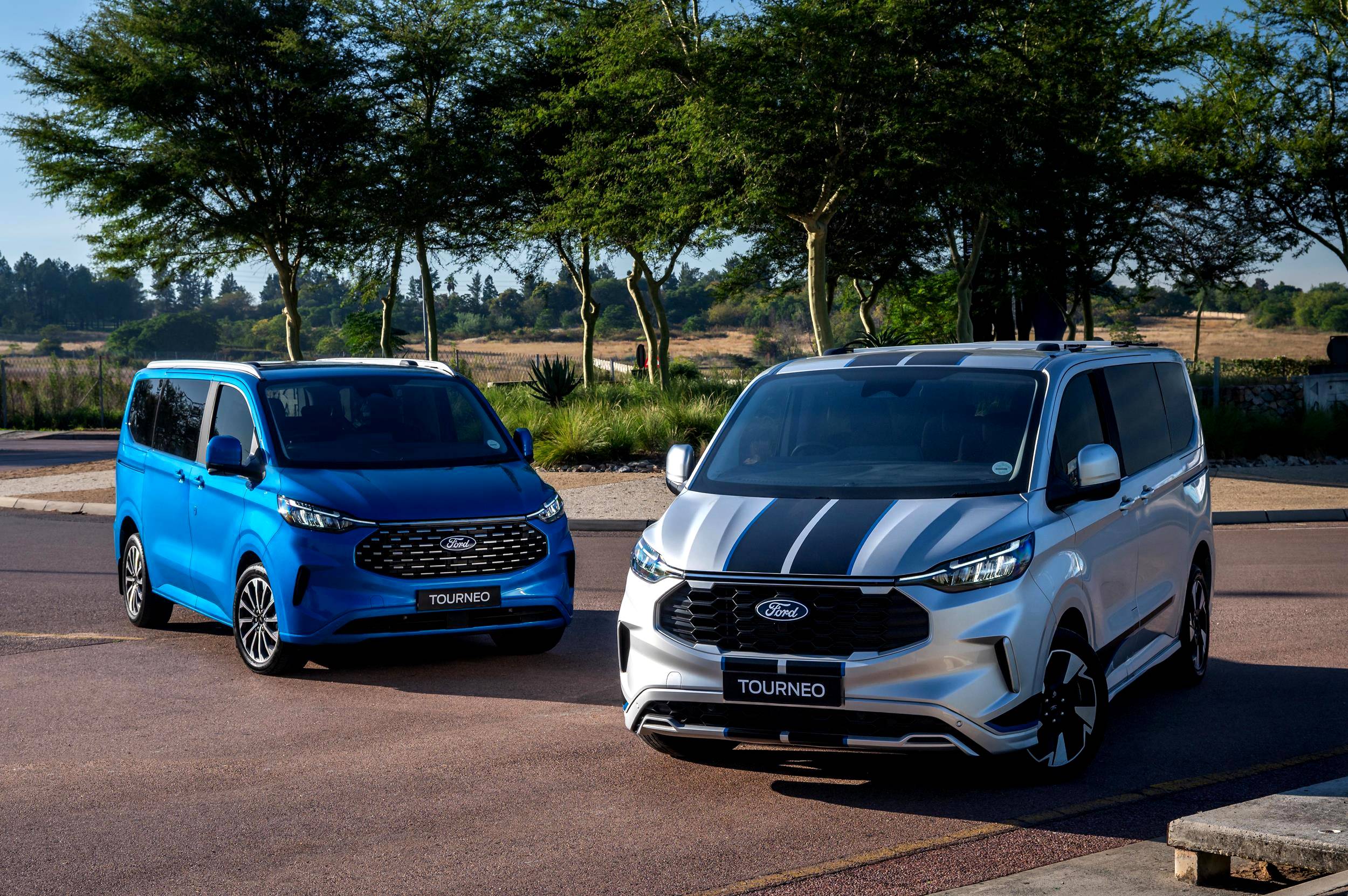 Ford Elevates the People-Mover Game with All-New Tourneo Custom Sport and Luxurious Titanium X
