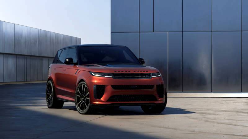 New Range Rover Sport SV Carbon completes dynamic luxury performance flagship line-up