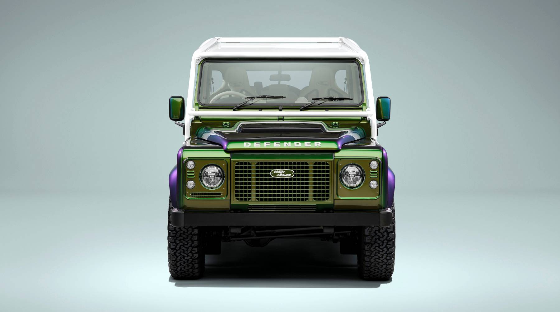 New Land Rover Classic Defender V8 family introduces new double cab option
